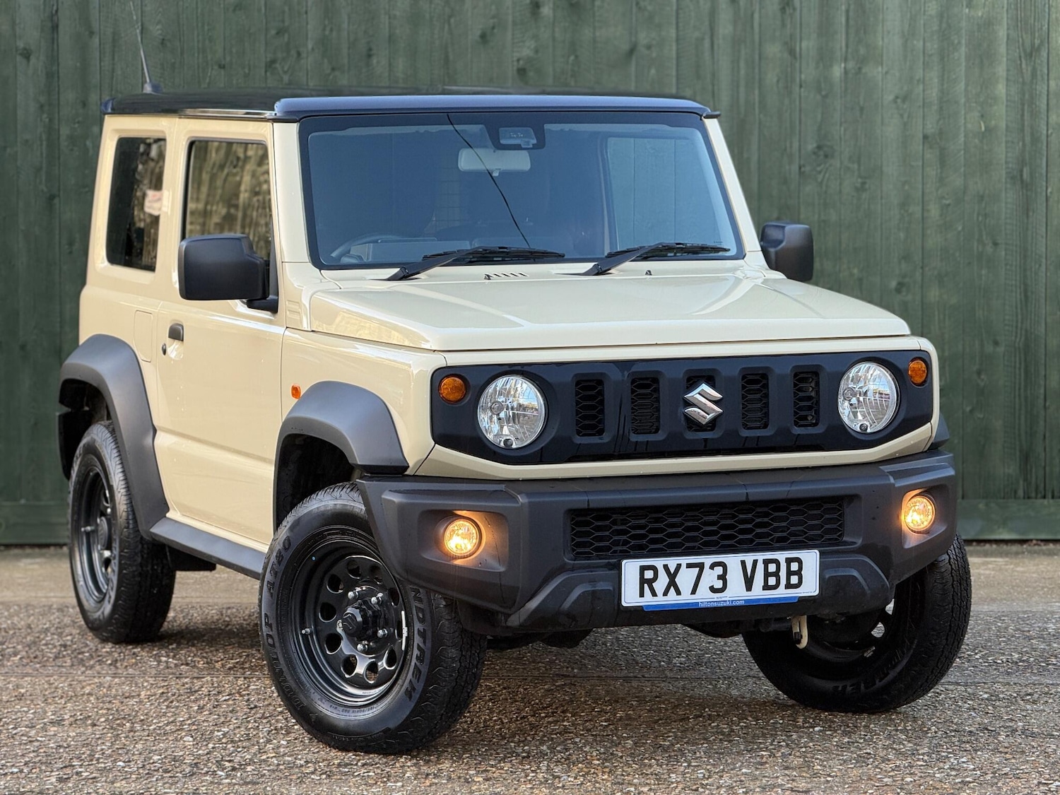 Used Suzuki Jimny 2023 for sale - 77017078: Photo 1