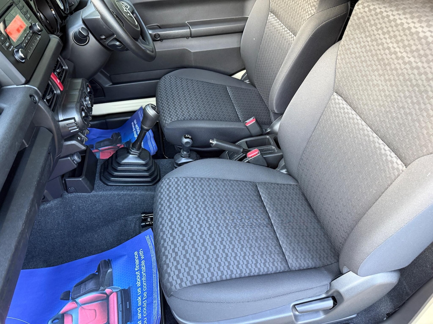 Used Suzuki Jimny 2023 for sale - 77017078: Photo 10