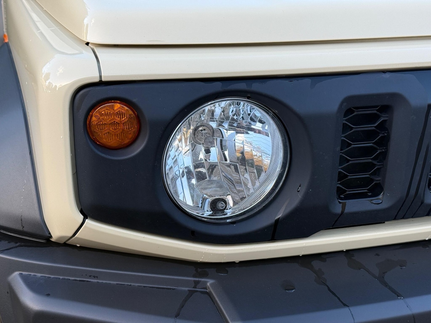 Used Suzuki Jimny 2023 for sale - 77017078: Photo 34