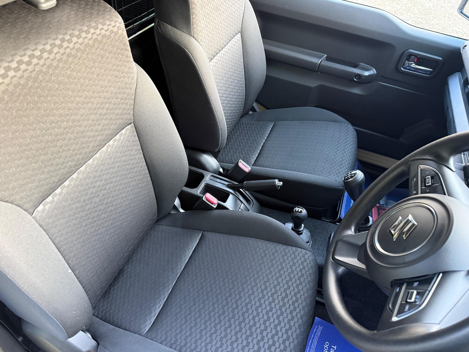 Used Suzuki Jimny 2023 for sale - 77017078: Photo 6