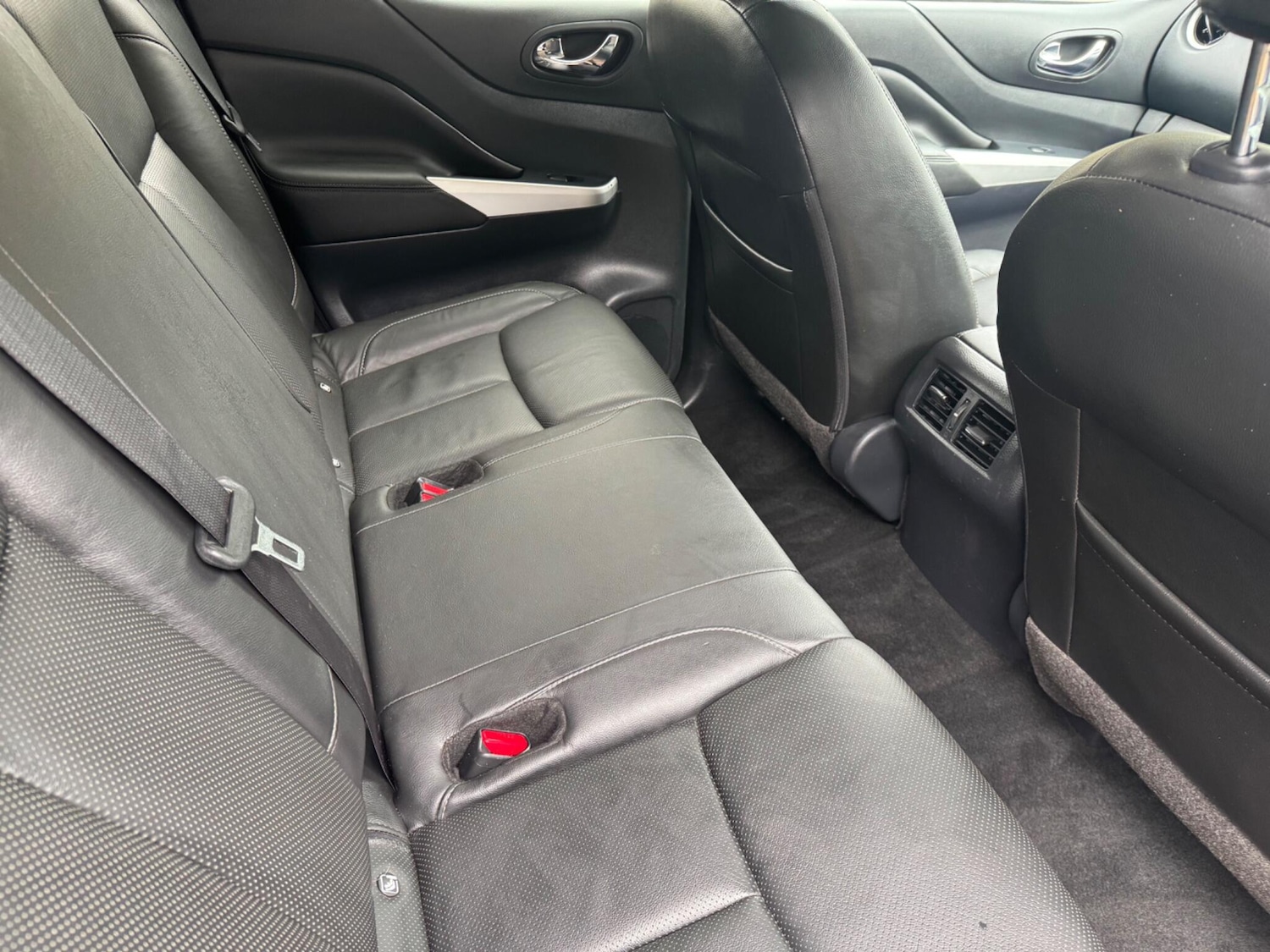 Used Nissan Navara 2021 for sale - 76166377: Photo 21