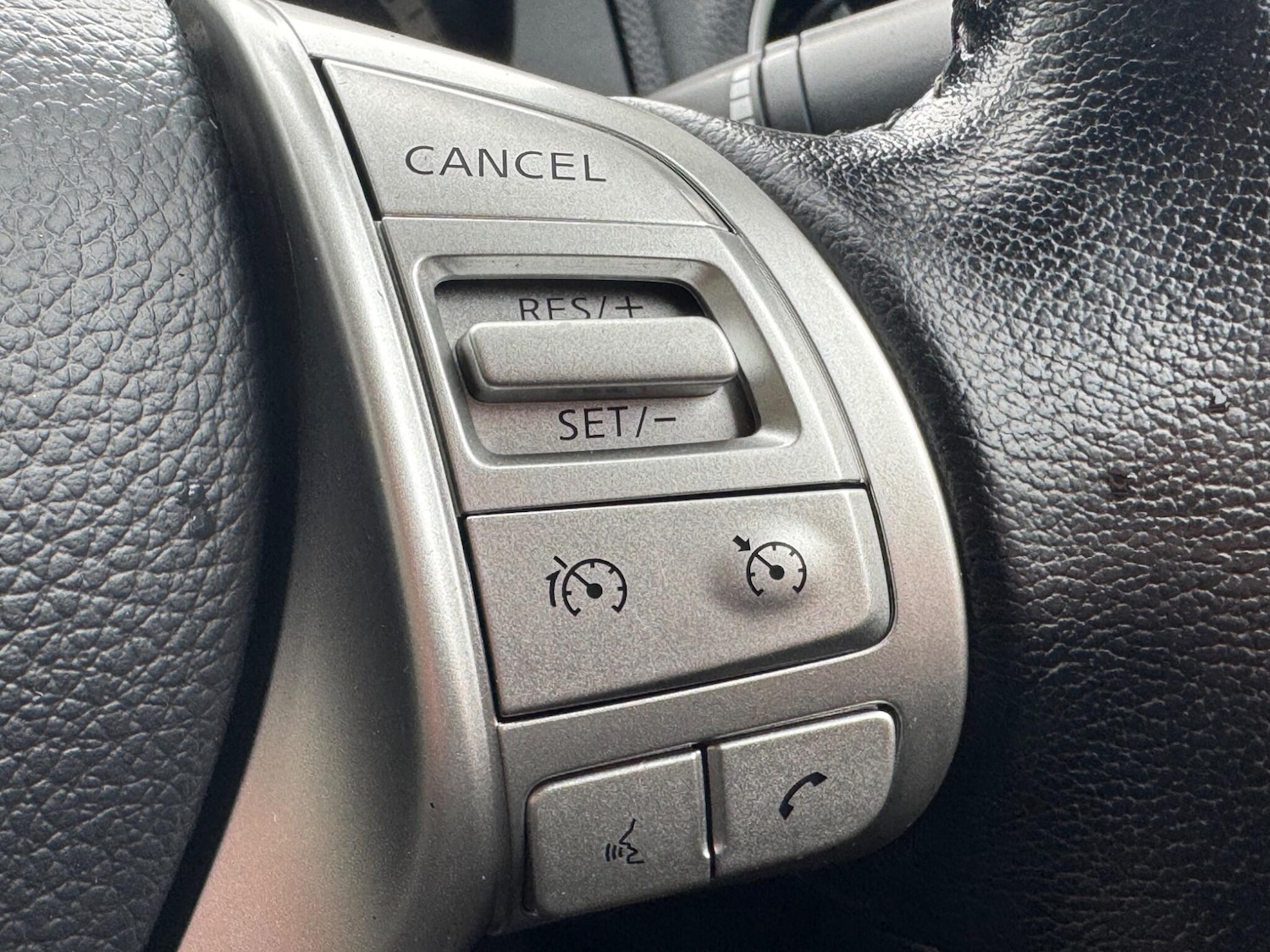 Used Nissan Navara 2021 for sale - 76166377: Photo 32