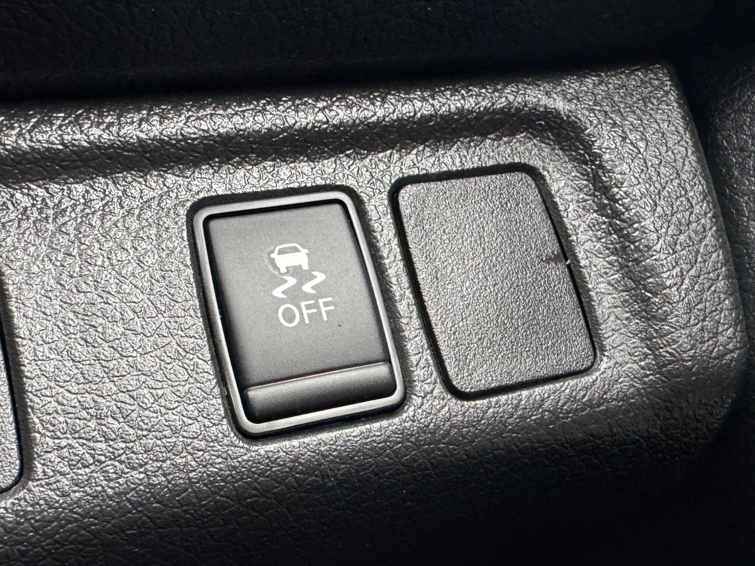 Used Nissan Navara 2021 for sale - 76166377: Photo 42