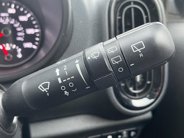 Used Kia Picanto 2021 for sale - 76283308: Photo 30