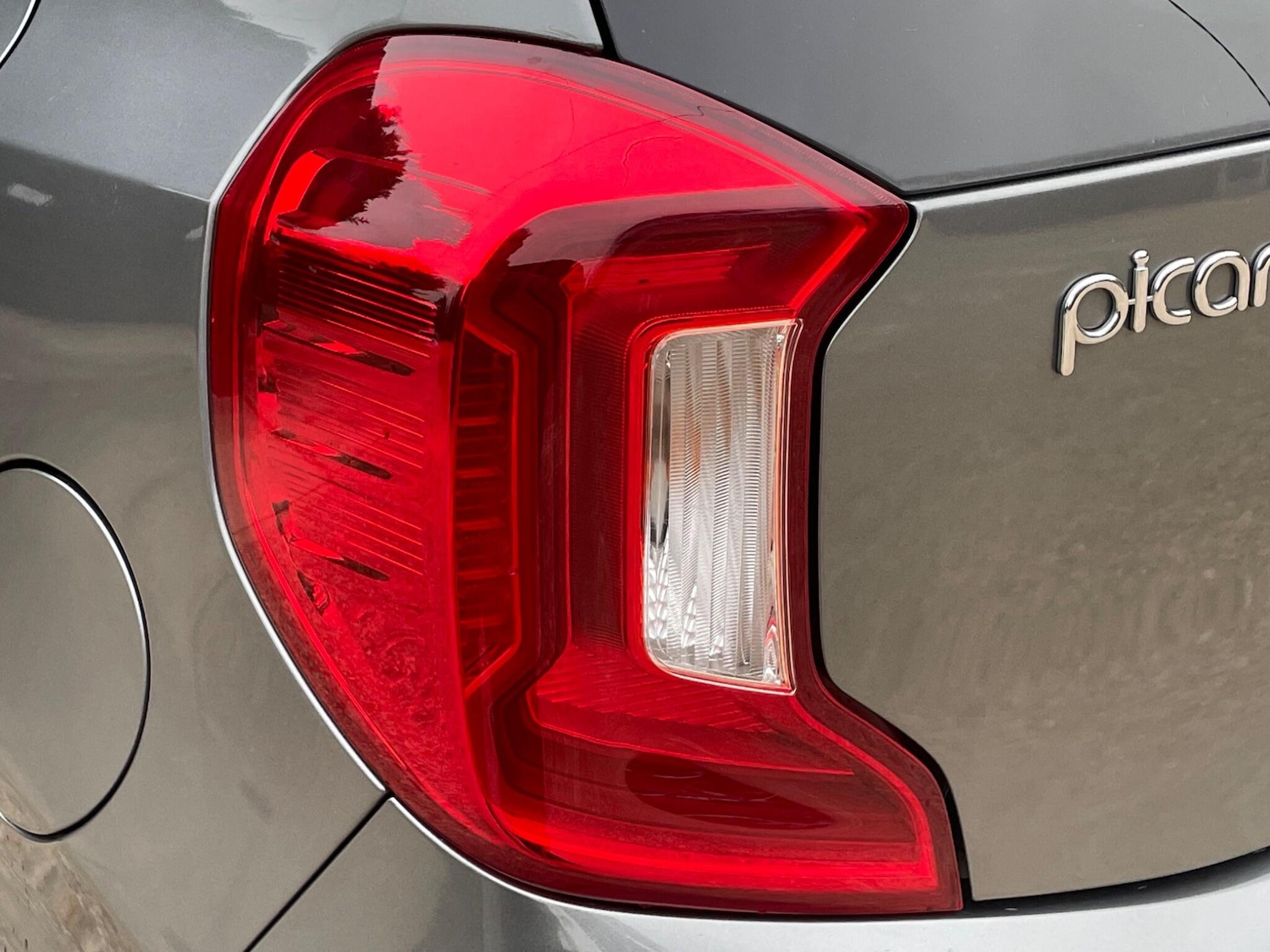 Used Kia Picanto 2021 for sale - 76283308: Photo 40