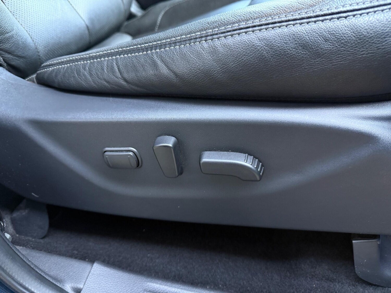 Used Nissan Navara 2021 for sale - 77958518: Photo 27