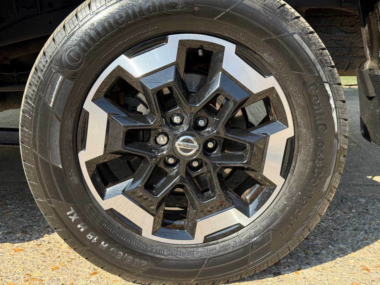 Used Nissan Navara 2021 for sale - 77958518: Photo 37