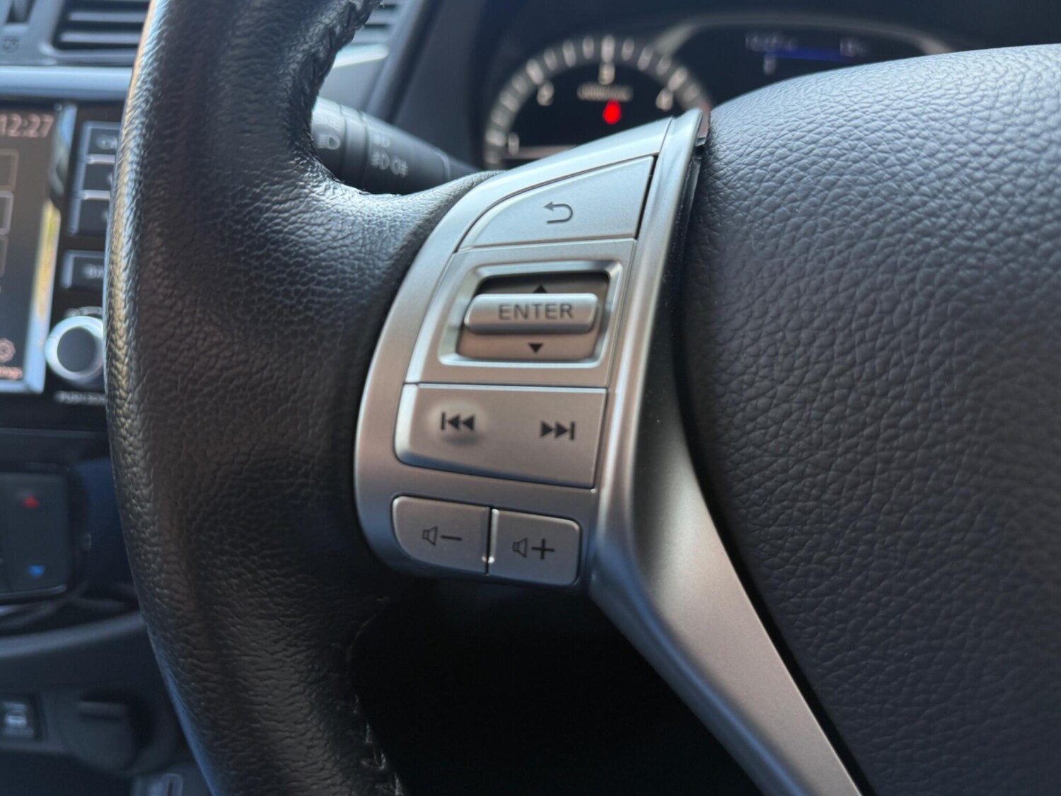 Used Nissan Navara 2021 for sale - 77958518: Photo 40