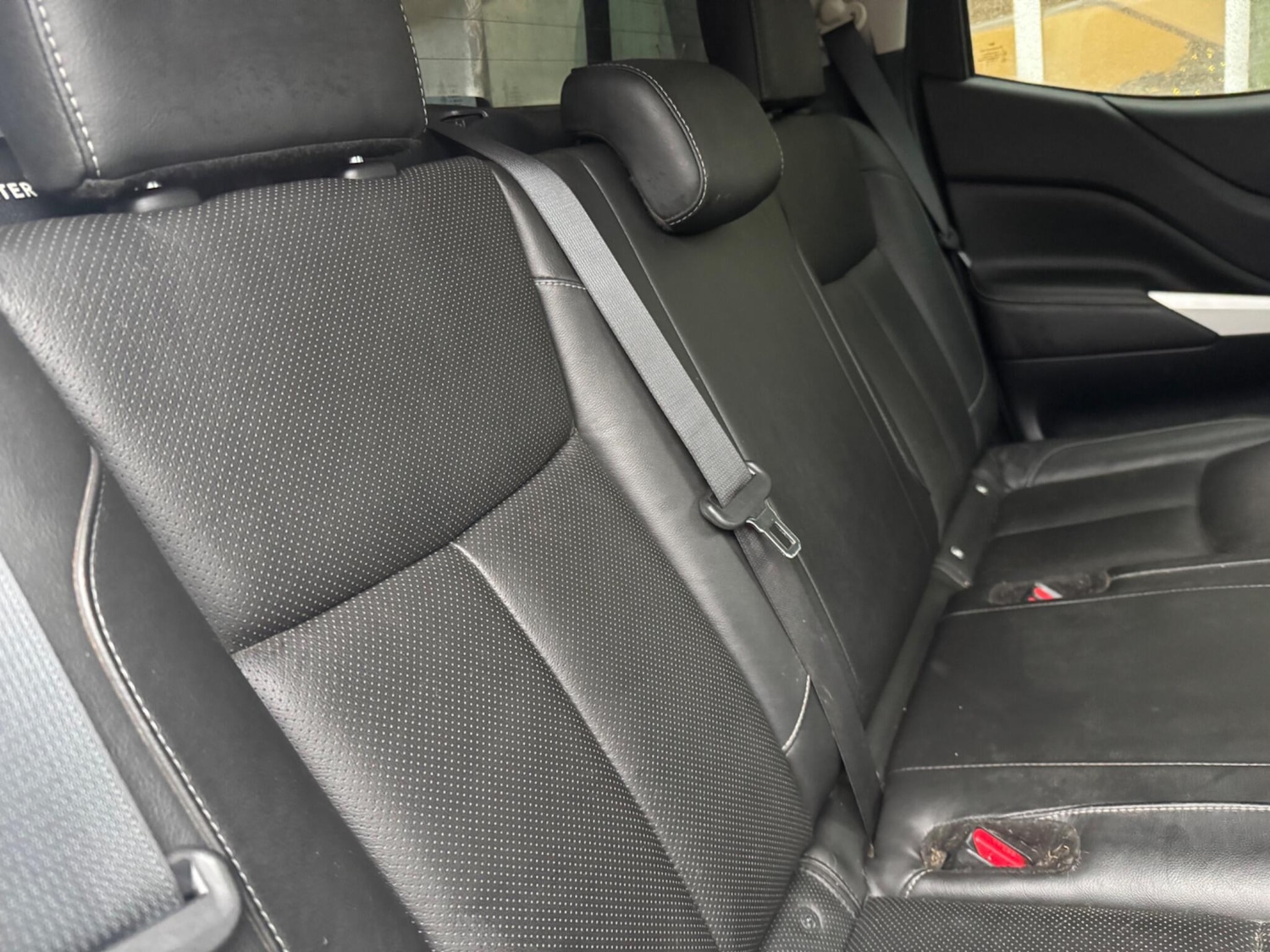 Used Nissan Navara 2019 for sale - 76765460: Photo 17