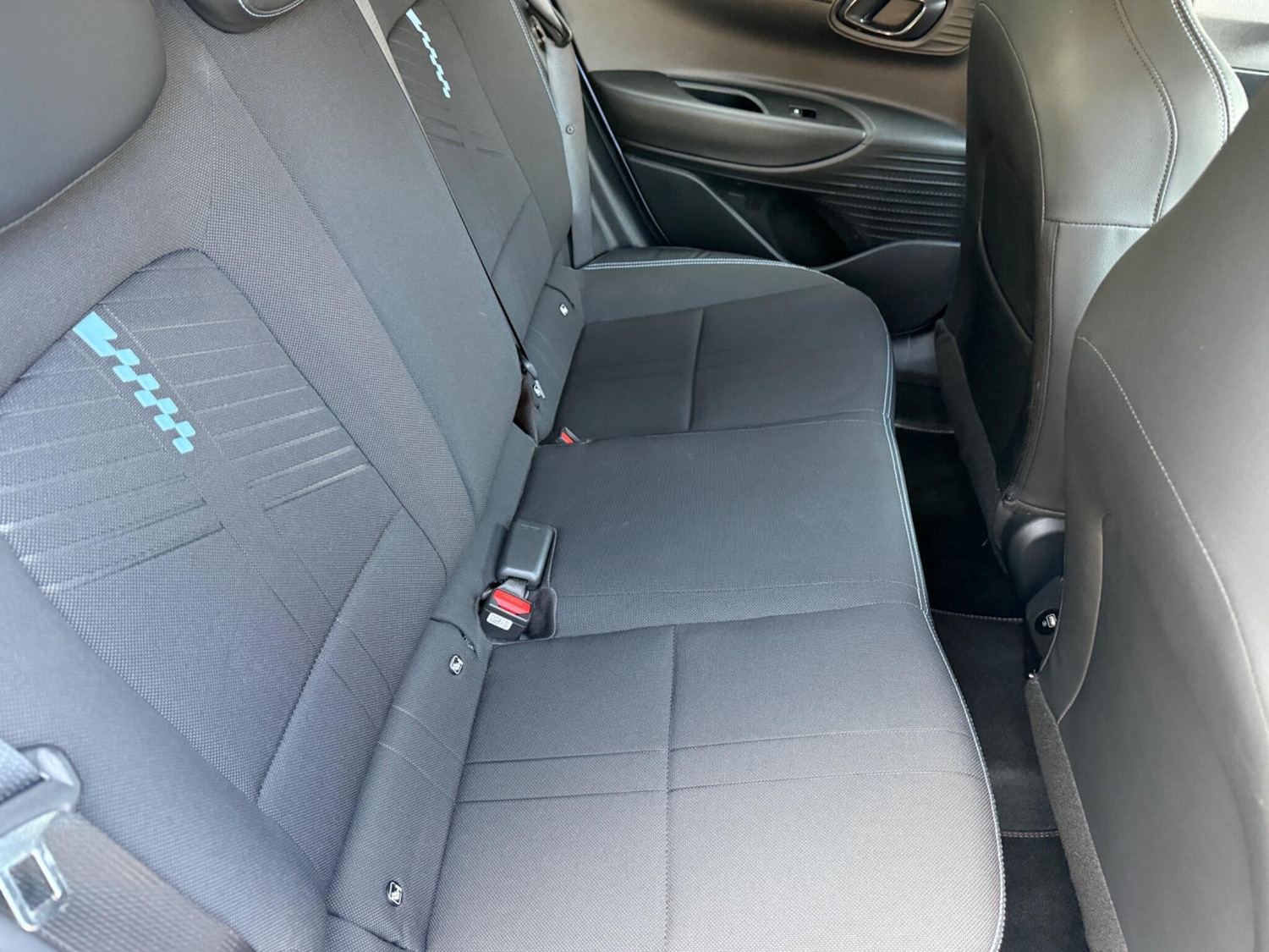 Used Hyundai i20 2023 for sale - 77737147: Photo 21