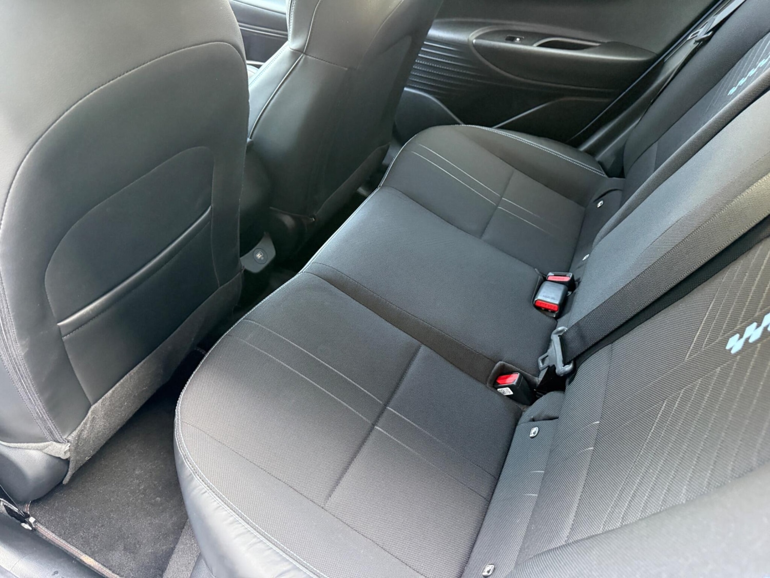 Used Hyundai i20 2023 for sale - 77737147: Photo 27