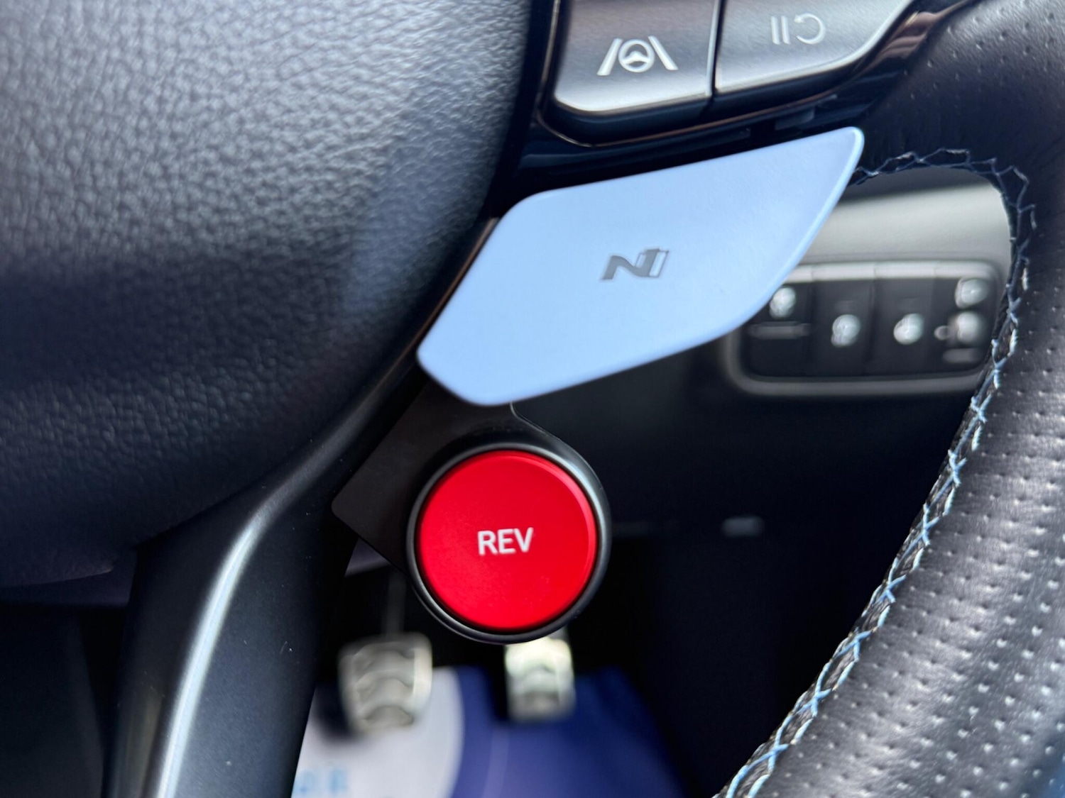 Used Hyundai i20 2023 for sale - 77737147: Photo 29