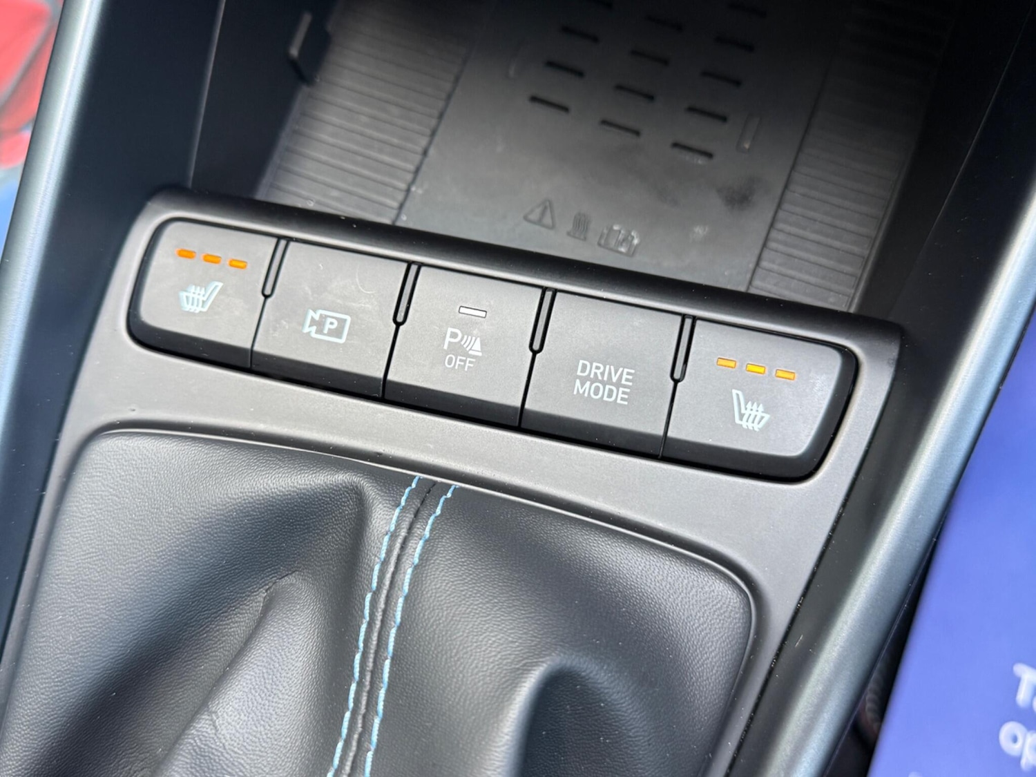 Used Hyundai i20 2023 for sale - 77737147: Photo 40