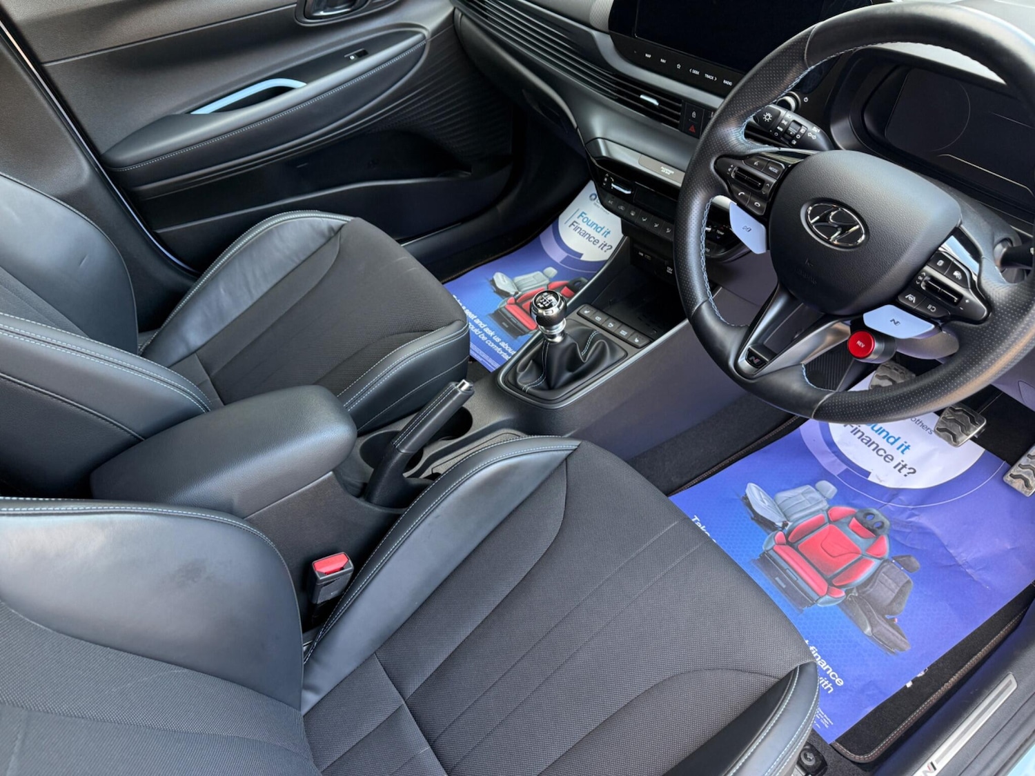 Used Hyundai i20 2023 for sale - 77737147: Photo 8