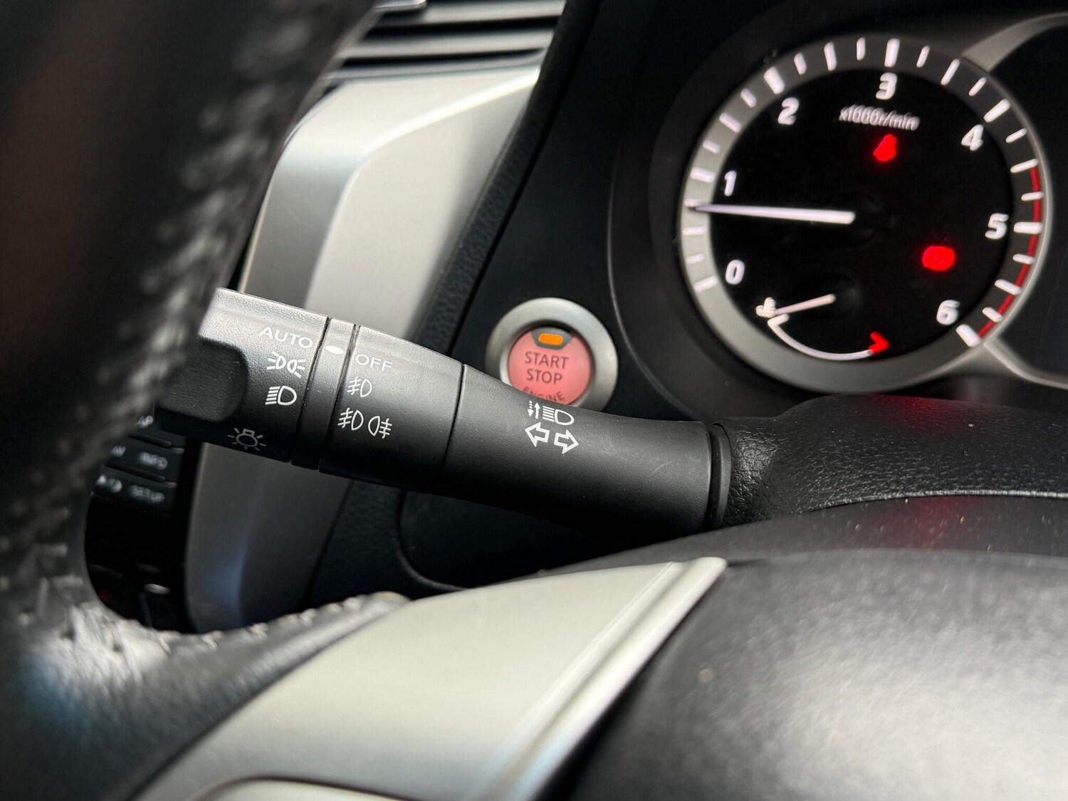 Used Nissan Navara 2016 for sale - 77190621: Photo 21