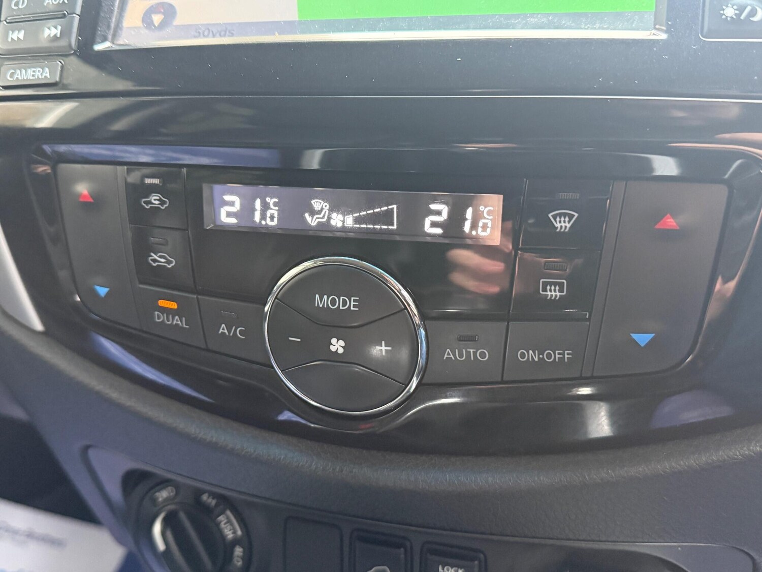 Used Nissan Navara 2016 for sale - 77190621: Photo 37