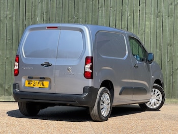 Used Peugeot Partner 2021 for sale - 79496596: Photo
