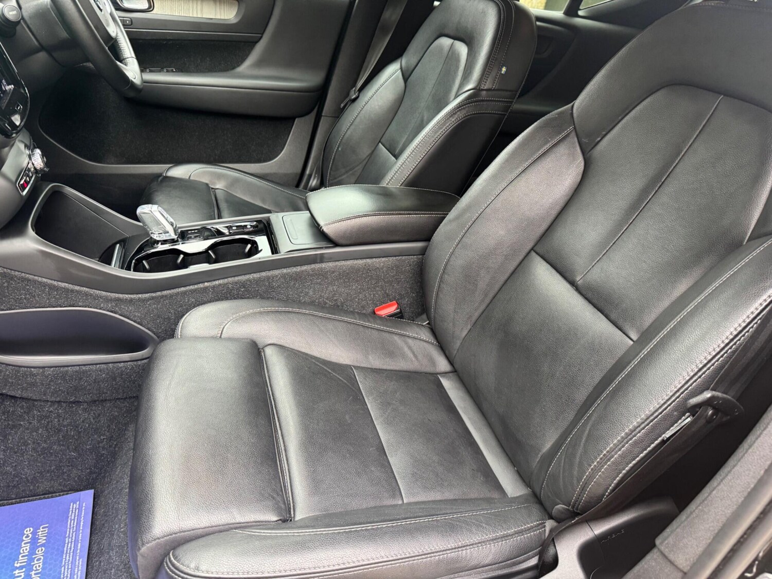 Used Volvo XC40 2020 for sale - 76284214: Photo 41