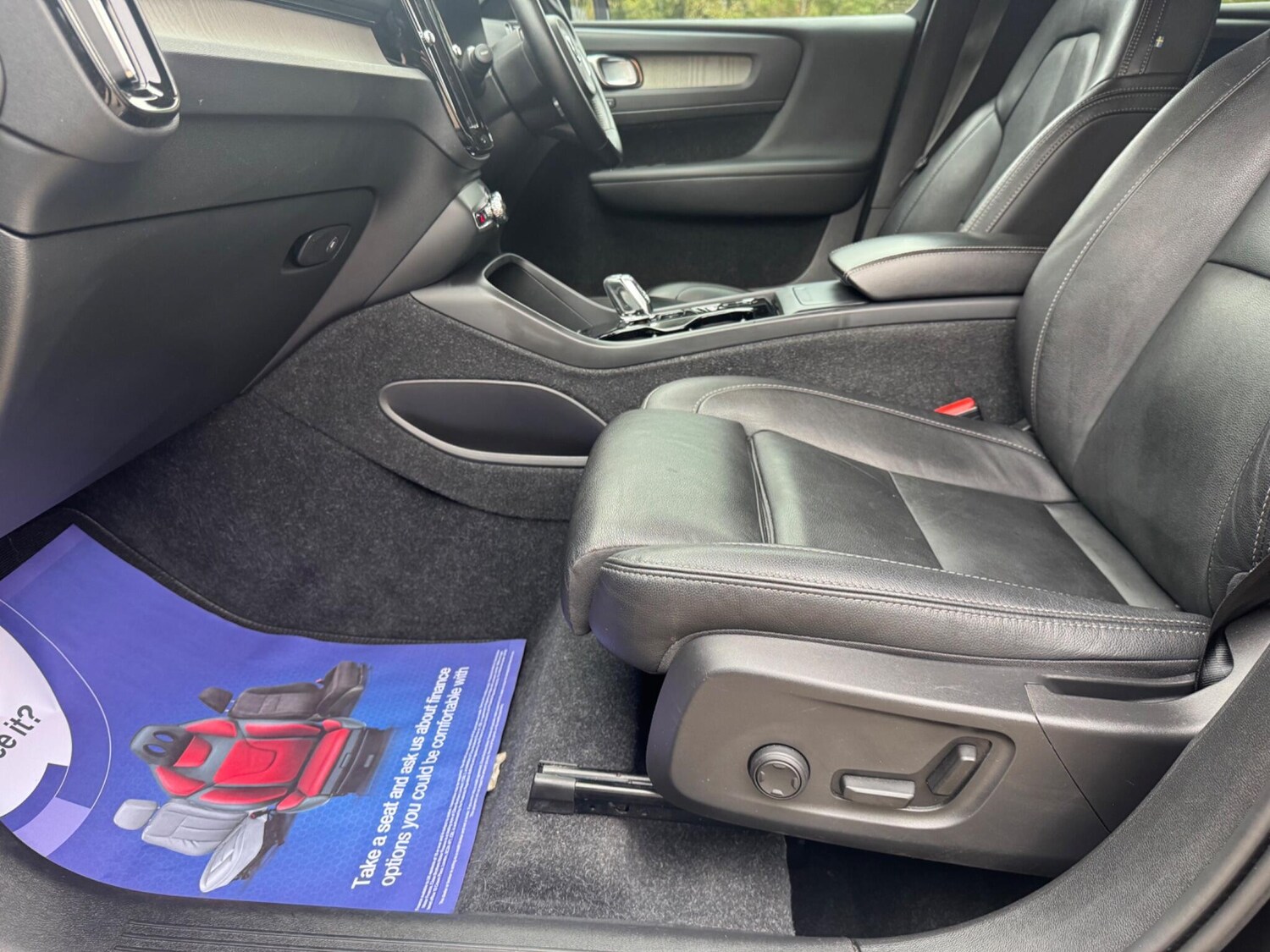 Used Volvo XC40 2020 for sale - 76284214: Photo 42