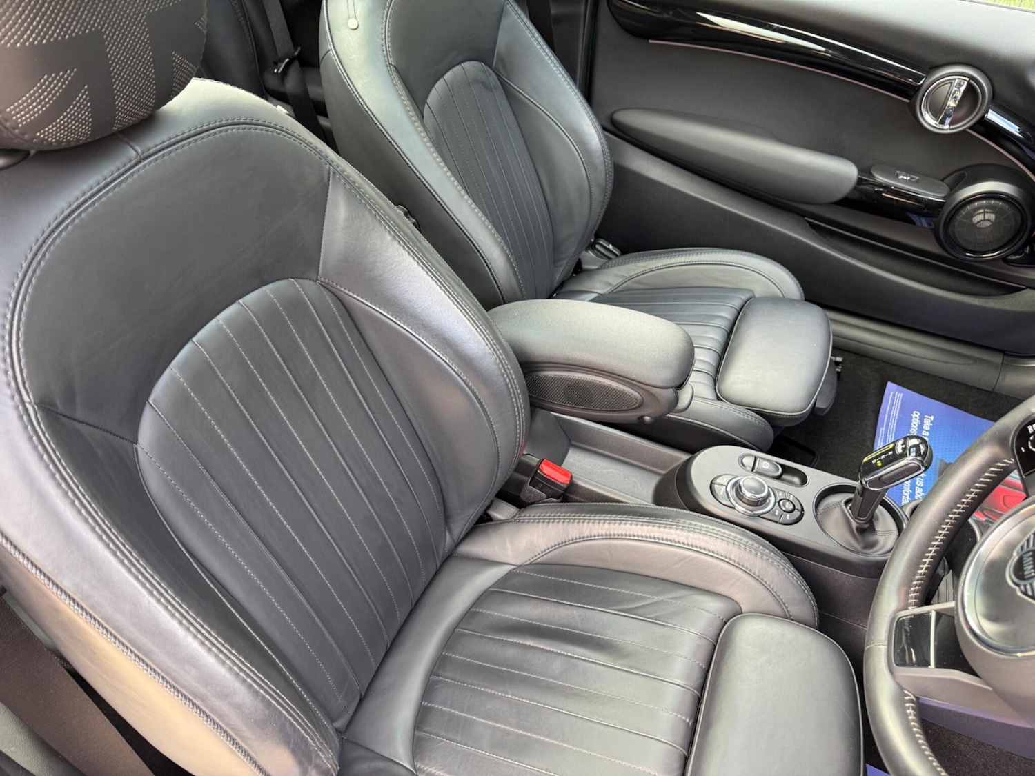 Used MINI Electric Hatch 2022 for sale - 76370781: Photo 3