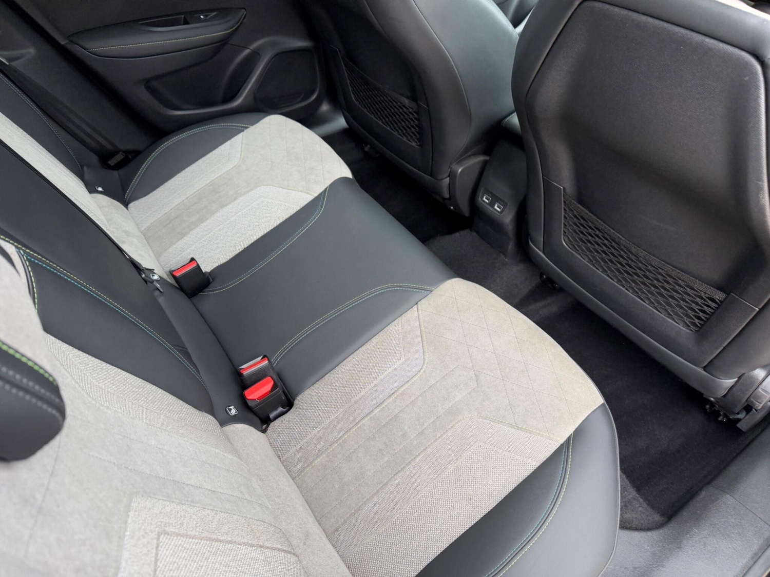 Used Peugeot E-2008 2021 for sale - 76425288: Photo 19