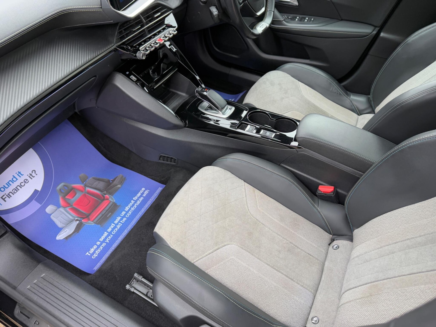 Used Peugeot E-2008 2021 for sale - 76425288: Photo 22