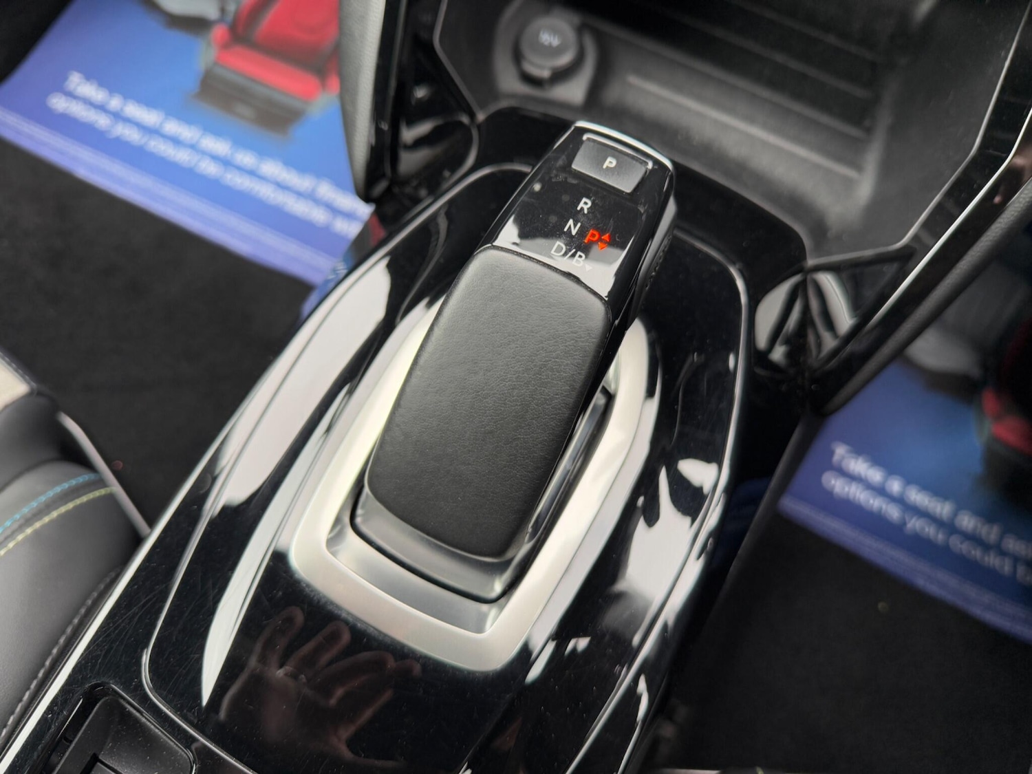 Used Peugeot E-2008 2021 for sale - 76425288: Photo 42