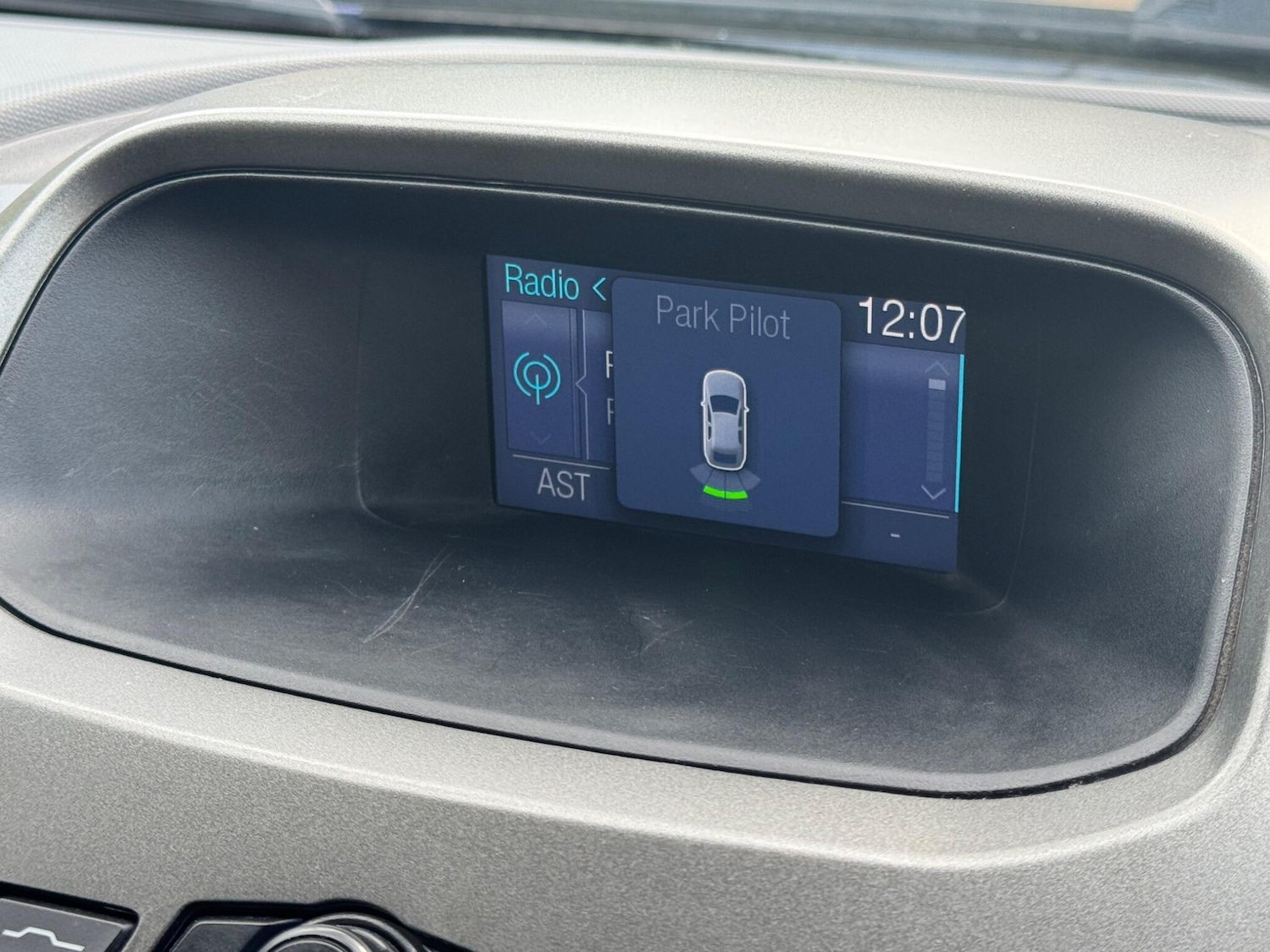 Vehicle 28