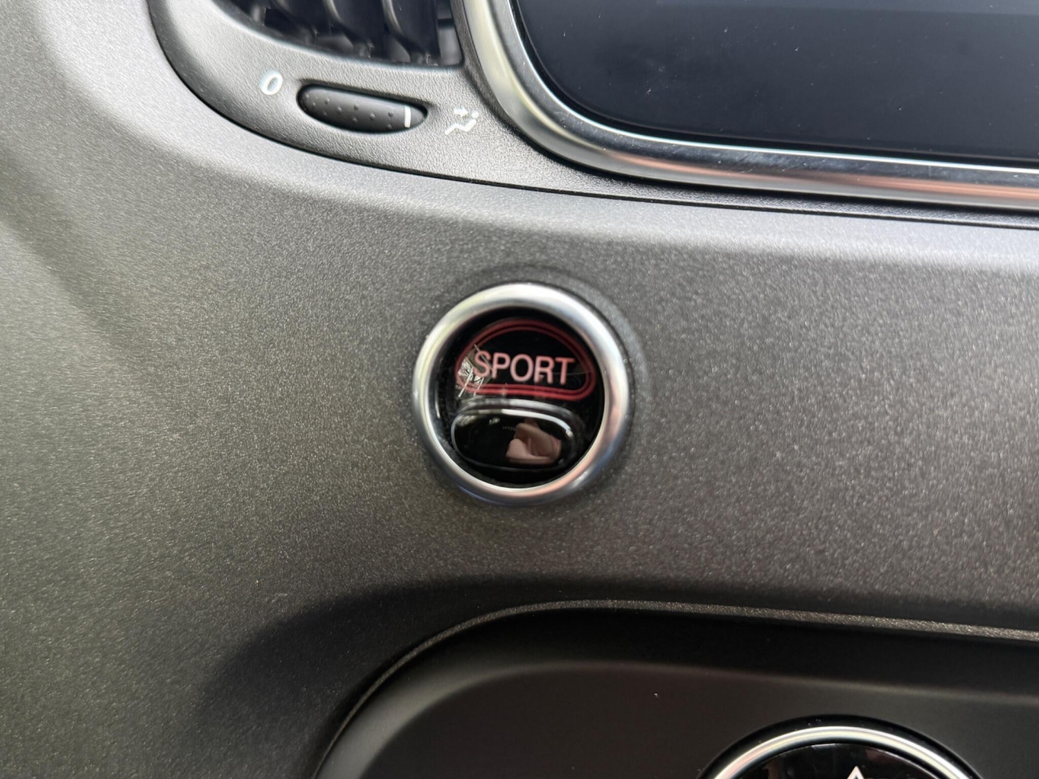 Used Abarth 595 2021 for sale - 77658500: Photo 28