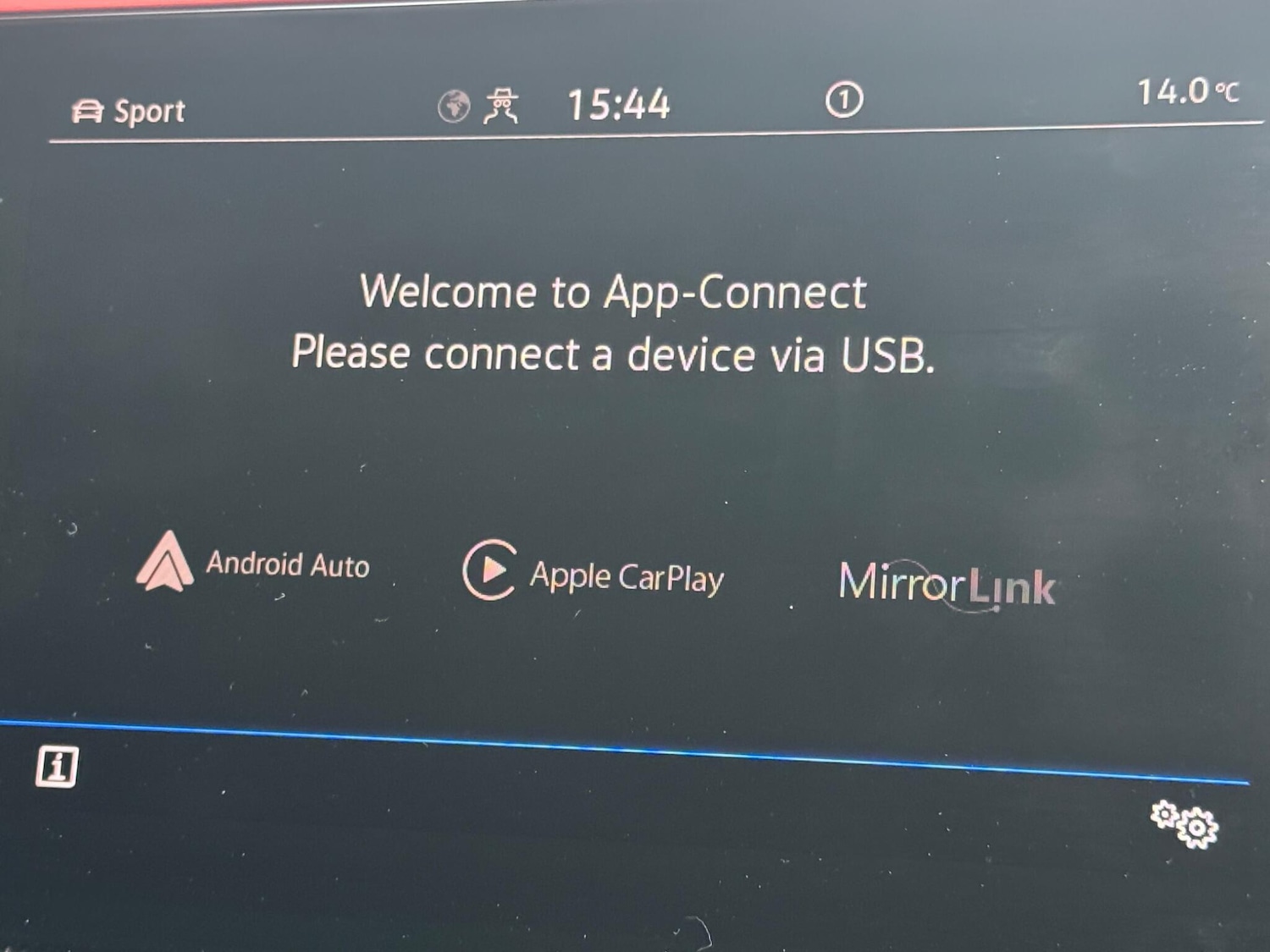 Used Volkswagen Polo 2021 for sale - 76432856: Photo 24