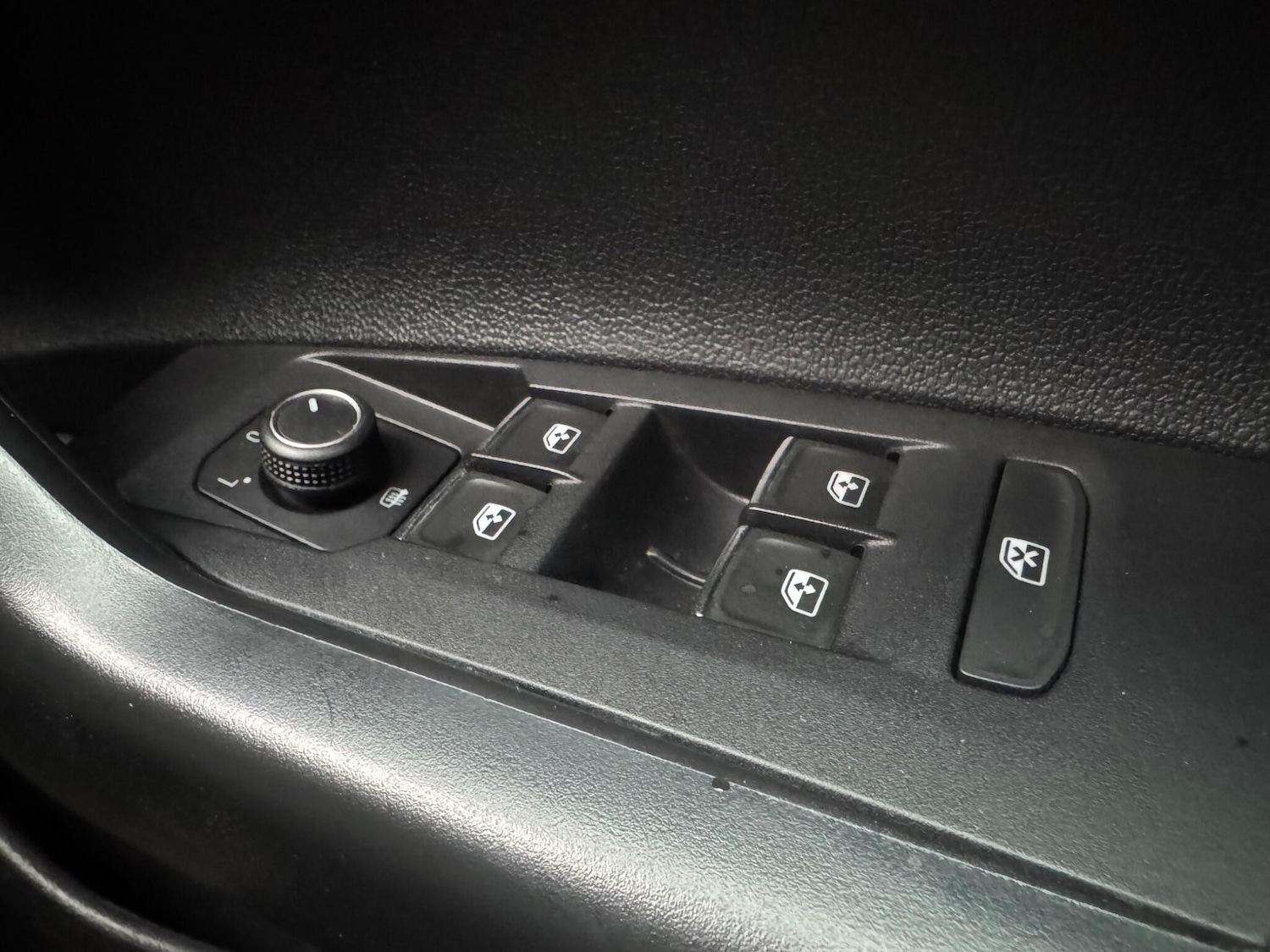 Used Volkswagen Polo 2021 for sale - 76432856: Photo 39