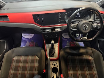 Used Volkswagen Polo 2021 for sale - 76432856: Photo