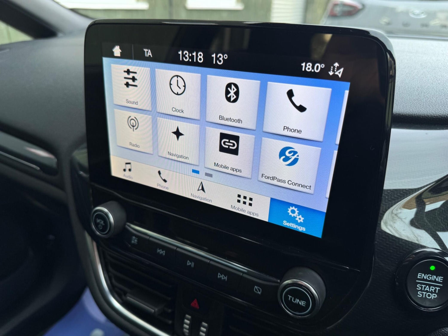 Used Ford Fiesta 2018 for sale - 77970399: Photo 32