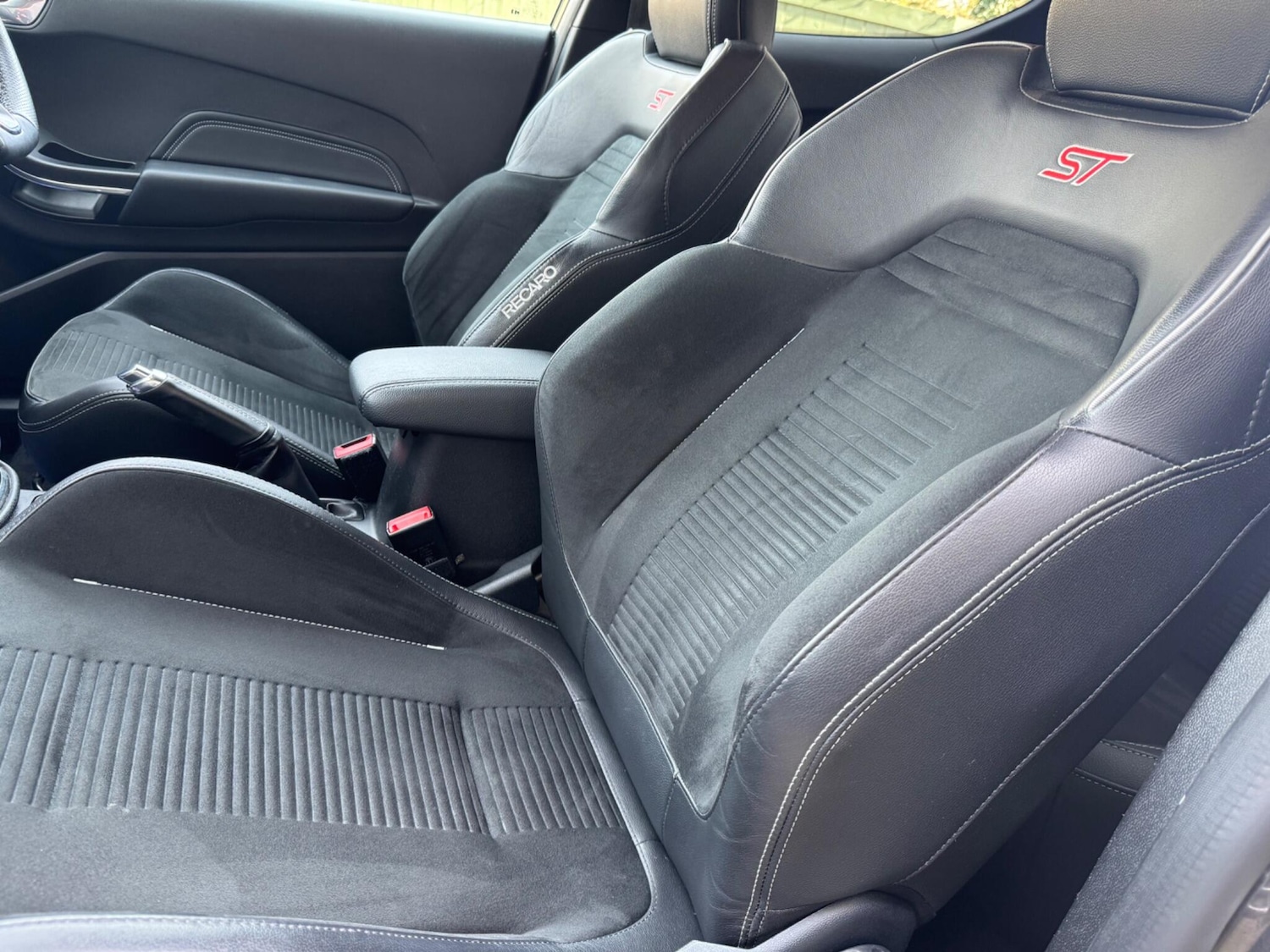 Used Ford Fiesta 2018 for sale - 77970399: Photo 38