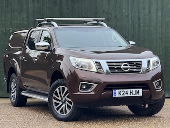 Nissan - Navara