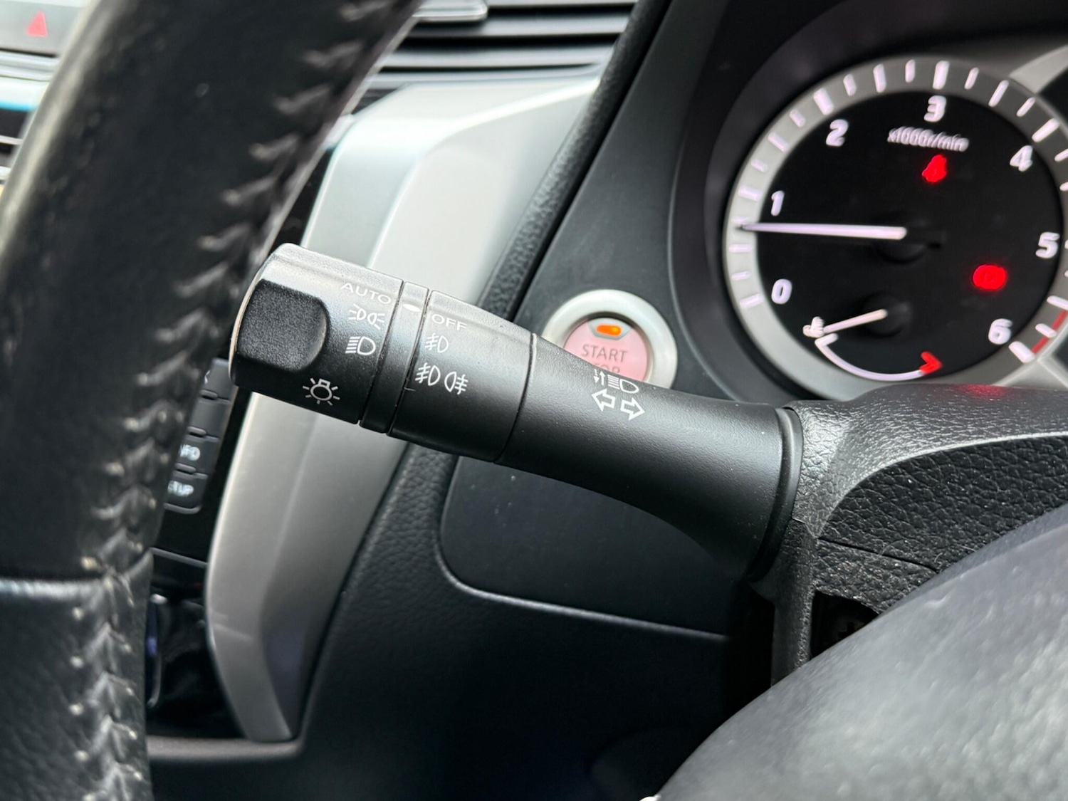 Used Nissan Navara 2017 for sale - 76592352: Photo 25