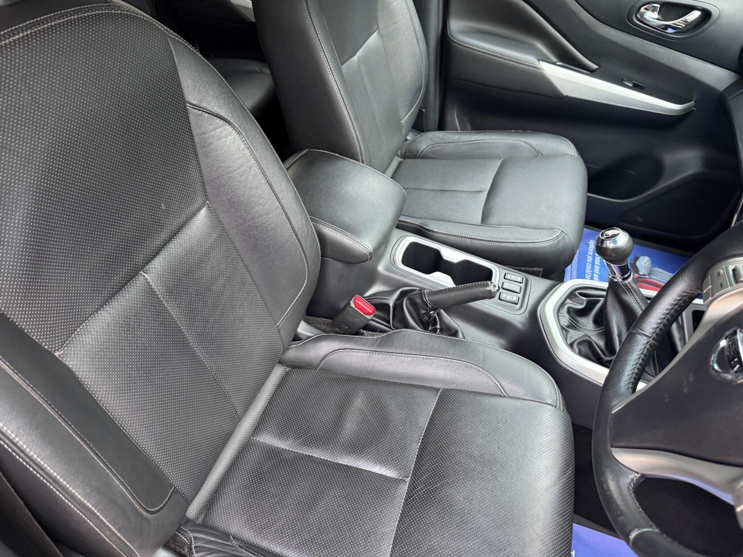 Used Nissan Navara 2017 for sale - 76592352: Photo 8