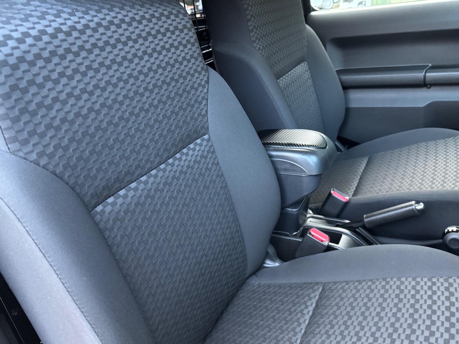 Used Suzuki Jimny 2024 for sale - 77268149: Photo 6