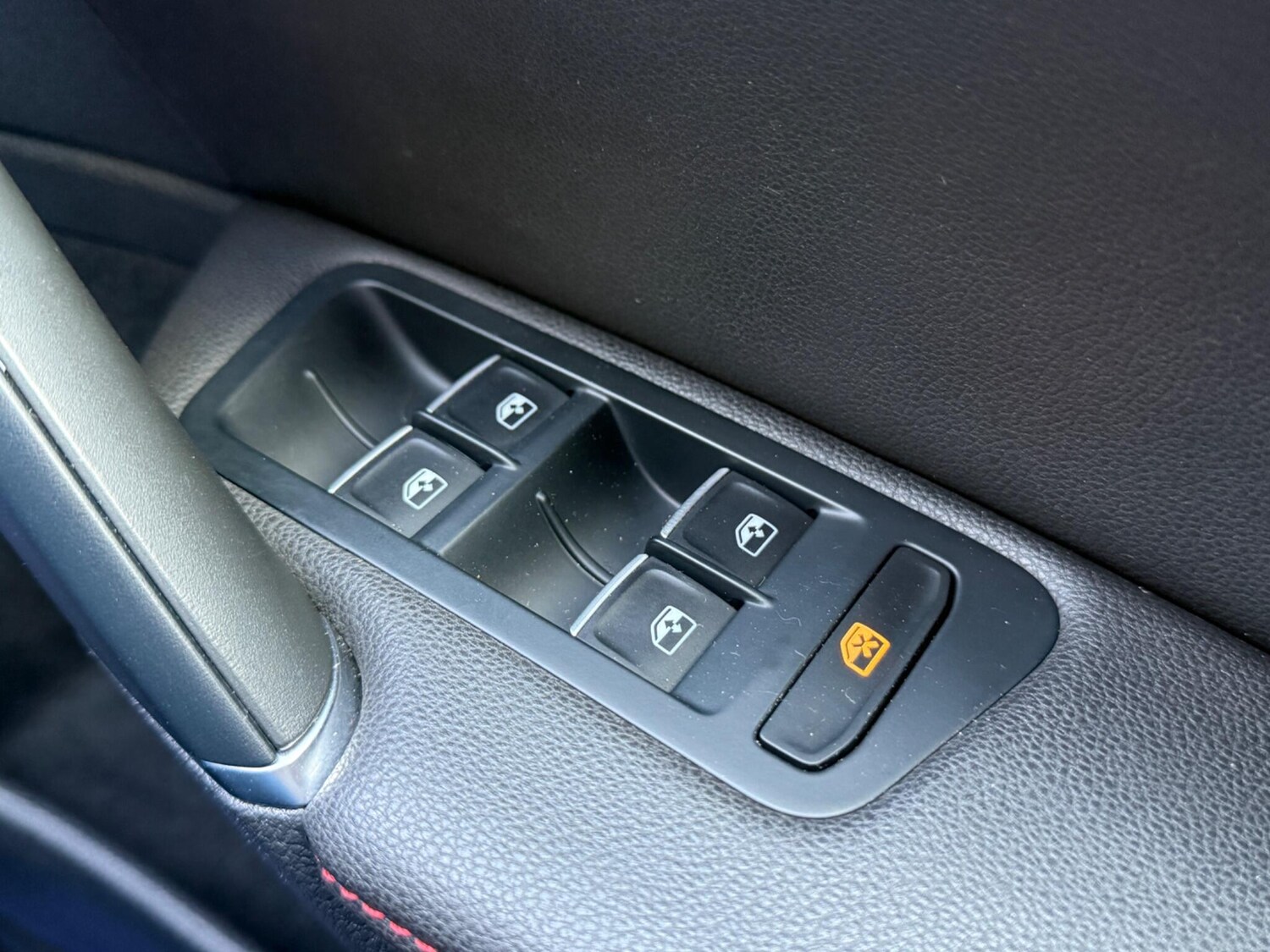 Used Volkswagen Golf for sale - 77671615: Photo 32