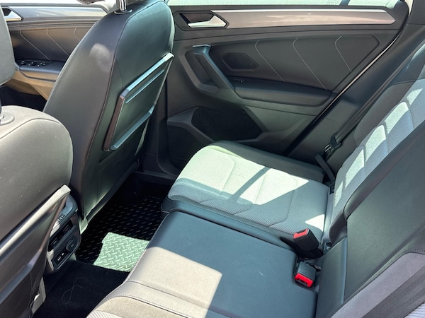 Used Volkswagen Tiguan 2019 for sale - 75507158: Photo 16