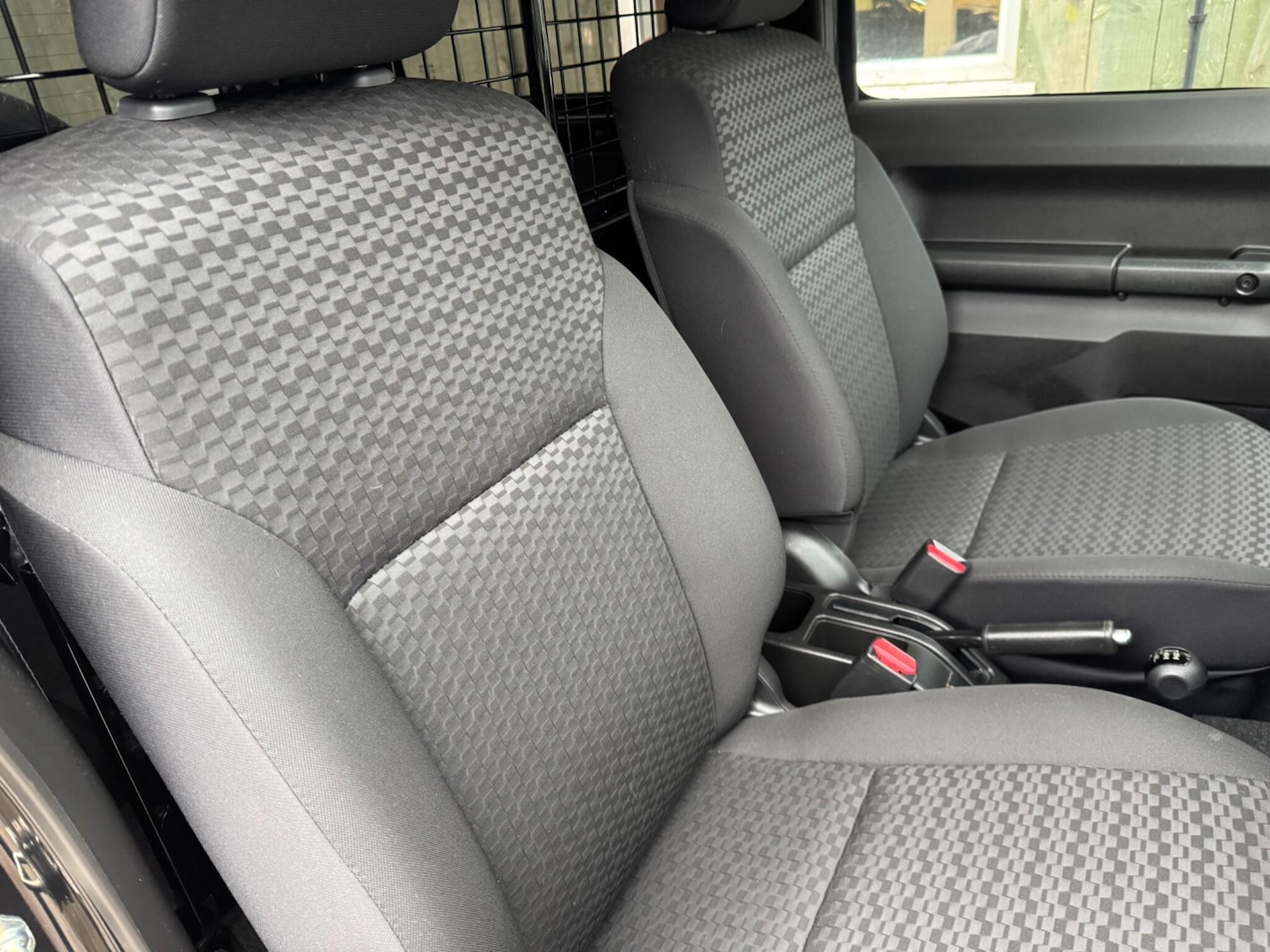 Used Suzuki Jimny 2023 for sale - 77144630: Photo 6