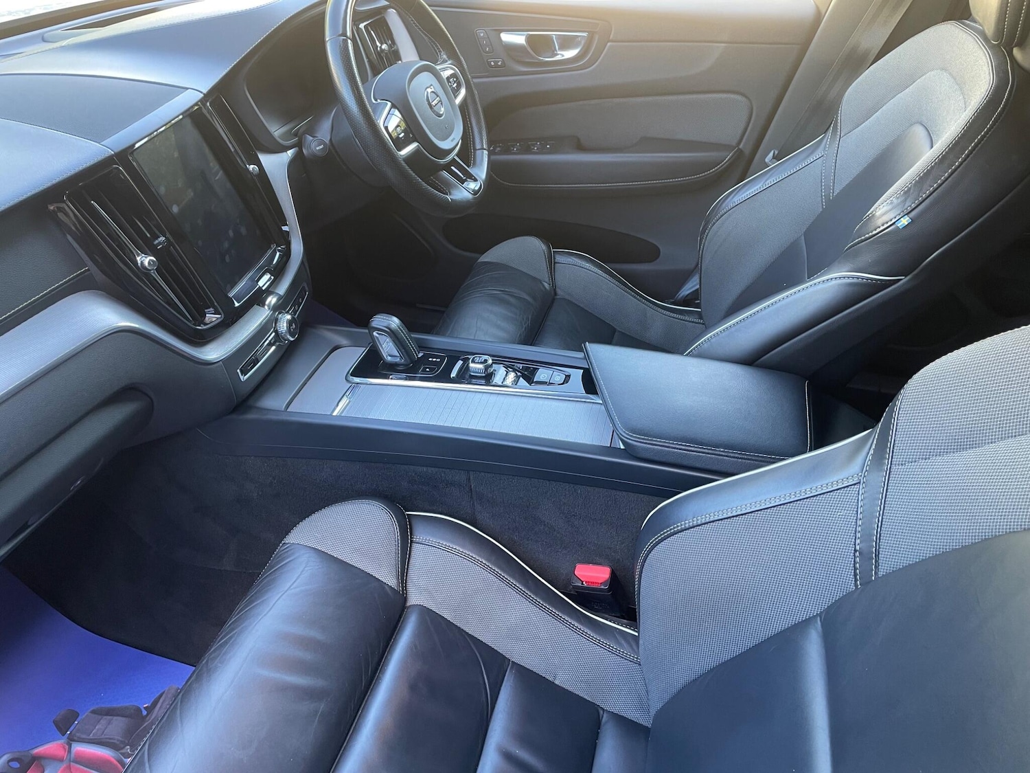 Used Volvo XC60 for sale - 76989065: Photo 19