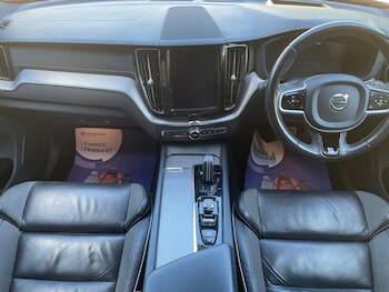 Used Volvo XC60 2020 for sale - 76989065: Photo