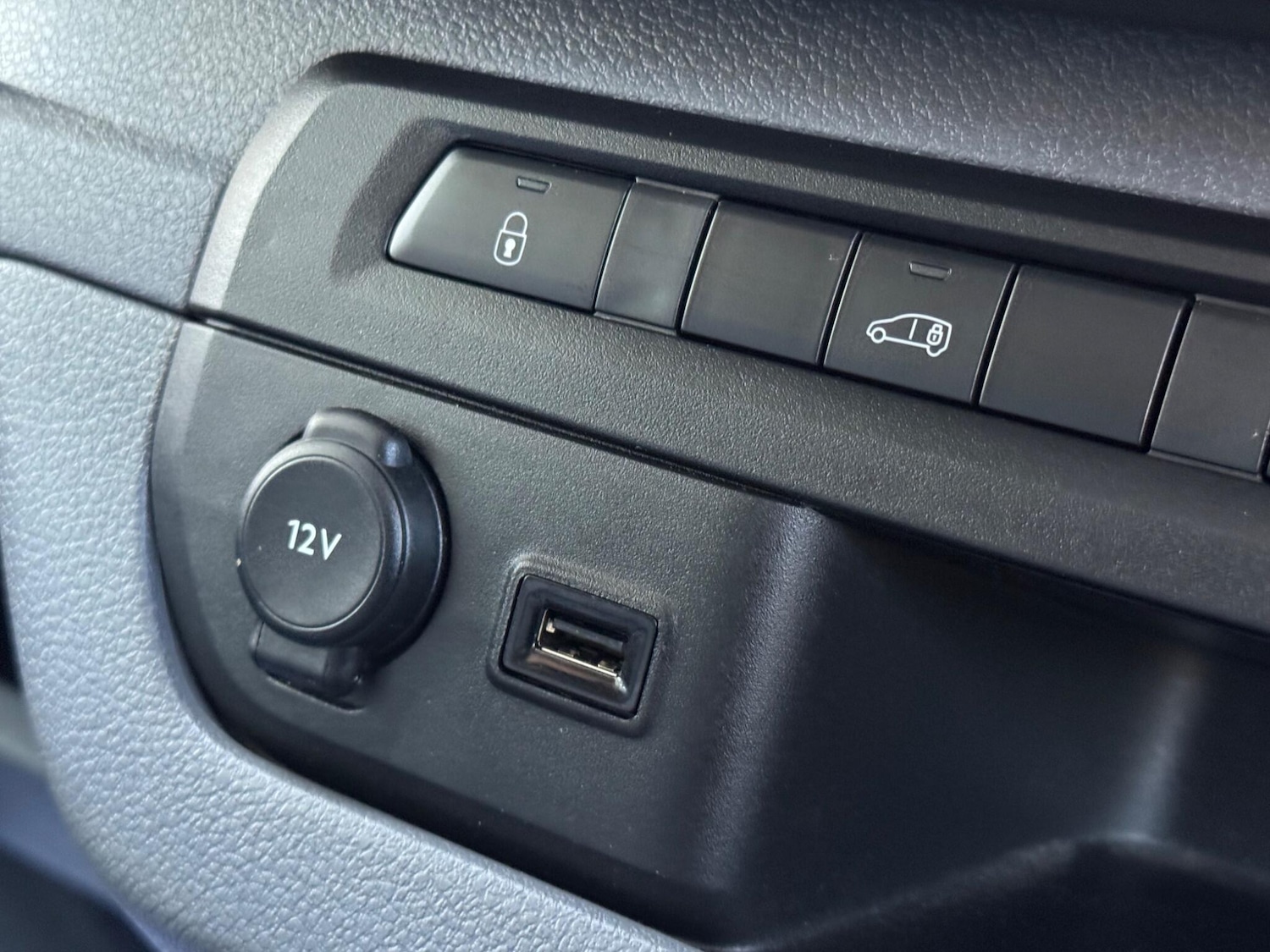 Used Peugeot Expert 2022 for sale - 77958390: Photo 19