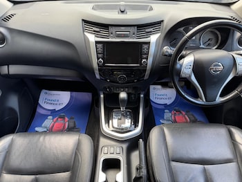 Used Nissan Navara 2020 for sale - 78843099: Photo
