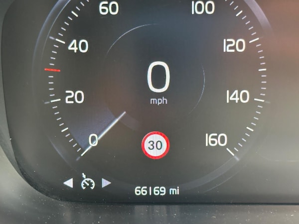 Used Volvo XC60 2019 for sale - 75364139: Photo 38