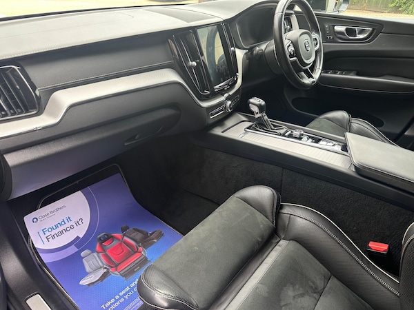 Used Volvo XC60 2019 for sale - 75364139: Photo 42