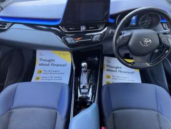 Used Toyota C-HR 2018 for sale - 74499339: Photo