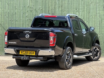 Used Nissan Navara 2020 for sale - 78661342: Photo
