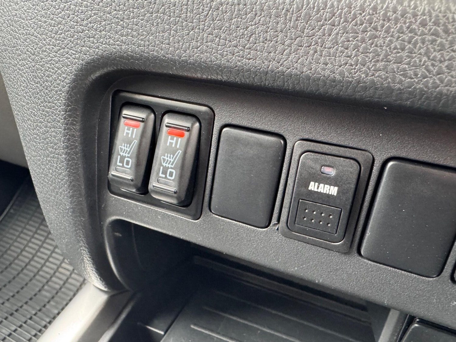 Used Mitsubishi L200 2018 for sale - 78099821: Photo 21